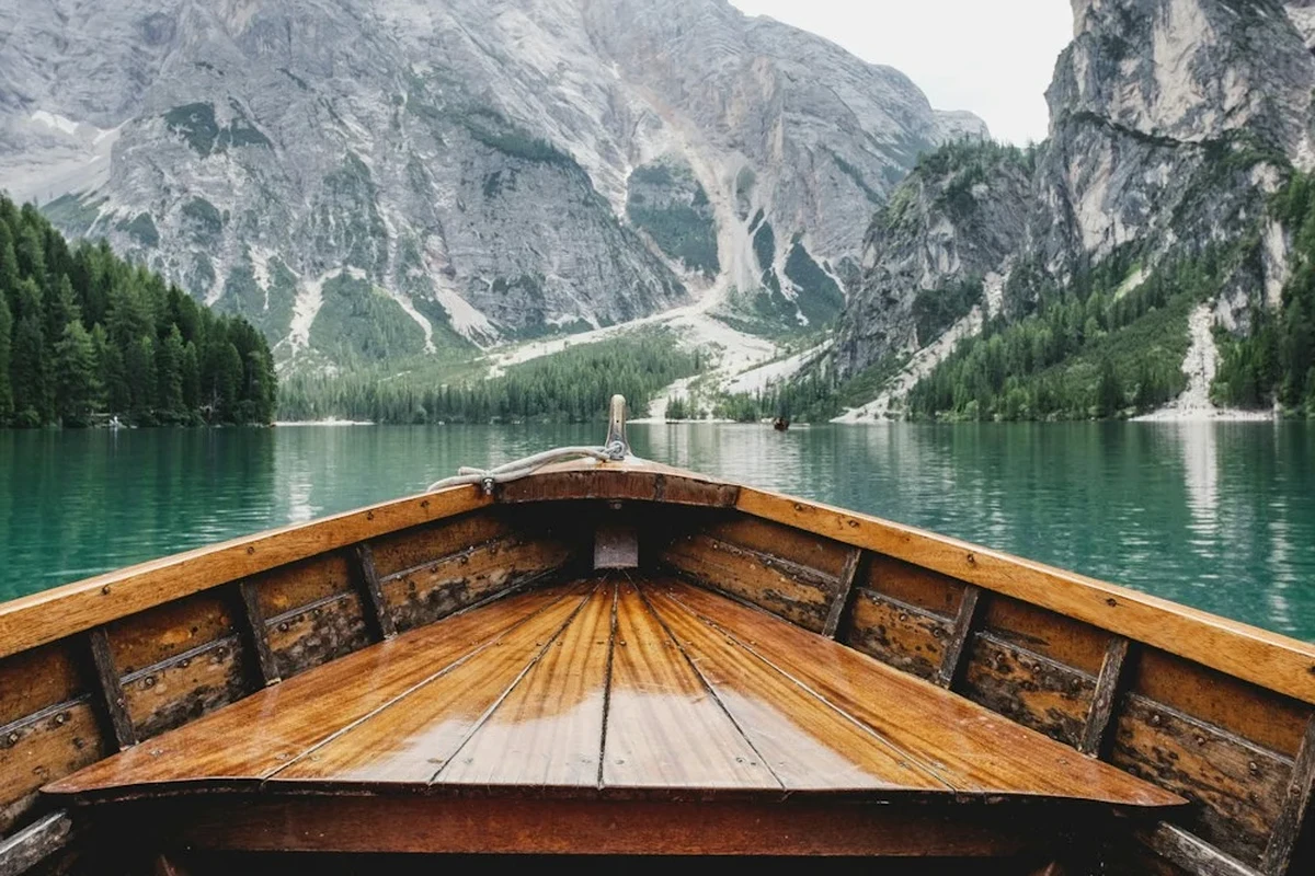 Fragrance-Free Beauty Routine: Why My Sensitive Skin Loves Quiet Products photographed in warm natural light