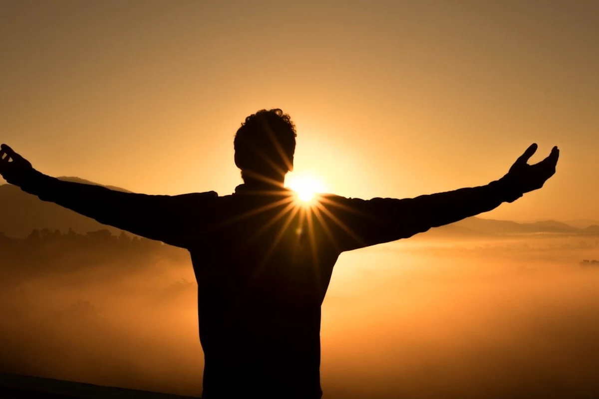 Paris Soft Travel Itinerary: A Slower, More Romantic Way to See the City photographed in warm natural light