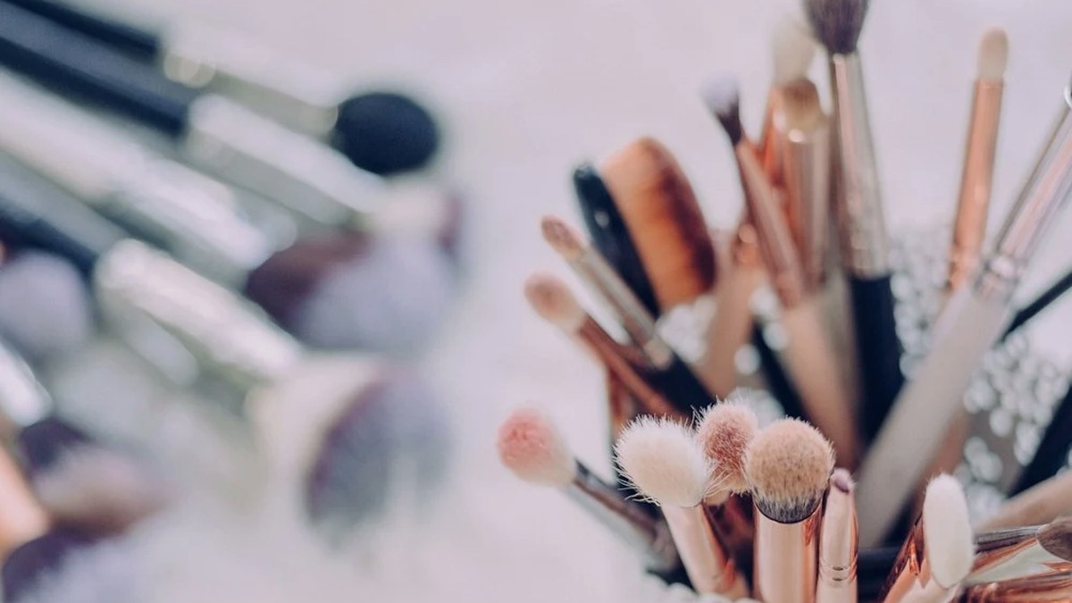 Small Apartment Meditation Corner: How I Made Peace Fit in One Quiet Chair photographed in warm natural light